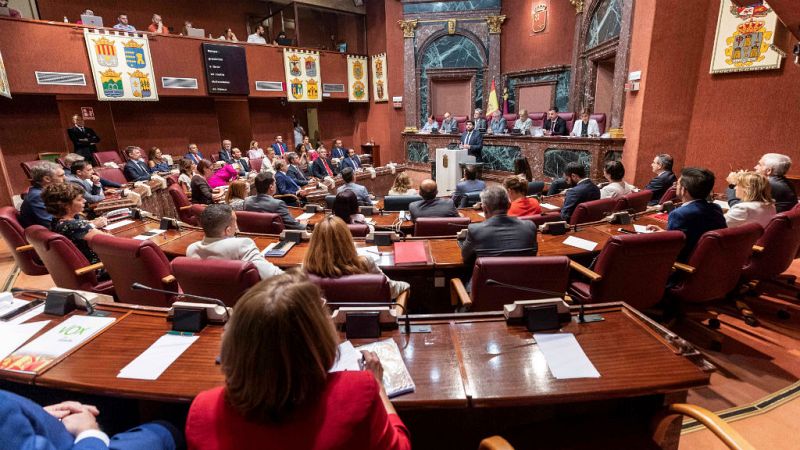 Las mañanas de RNE con Íñigo Alfonso - El Parlamento murciano vota la candidatura del popular Fernando López Miras - Escuchar ahora
