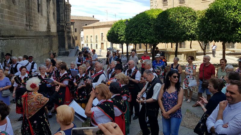 Todo Noticias - Mañana - Vivimos el Día de los Abuelos en Plasencia, Cáceres - Escuchar ahora