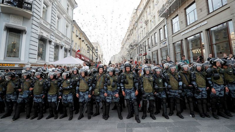 Más de mil detenidos en protesta opositora en Moscú por unos comicios justos - Escuchar ahora