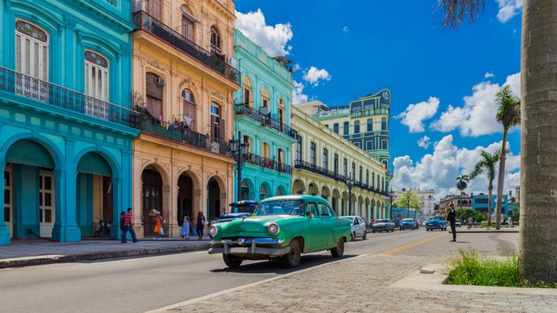  14 horas - El wifi privado llega a Cuba por un dólar la hora - Escuchar ahora 