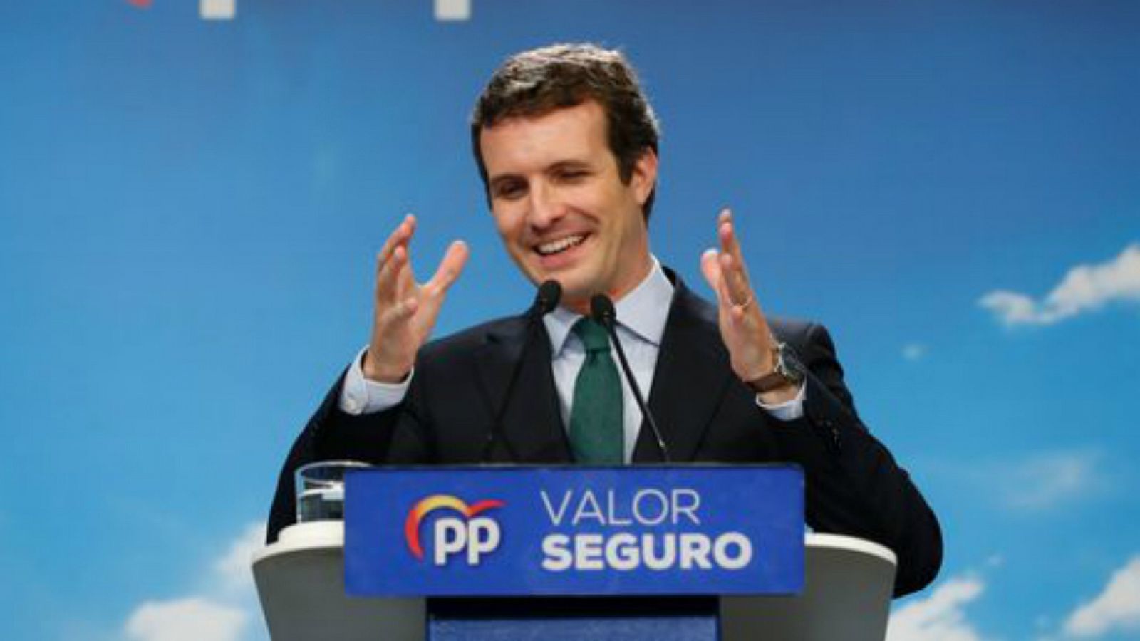 14 horas - Casado reafirma su 'no' a Sánchez y nombra a Álvarez de Toledo y Maroto como portavoces - Escuchar ahora