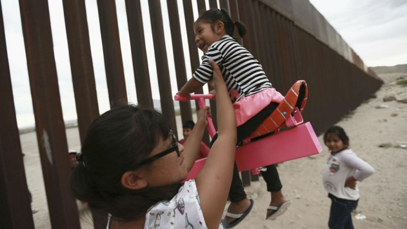  14 horas - Suturas para reparar las distancias de un muro - escuchar ahora