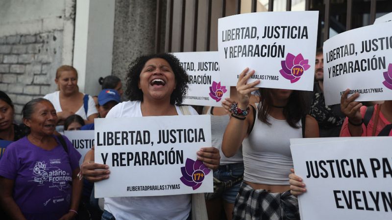 14 horas - La Fiscalía pide 50 años de cárcel para la mujer que dio a luz un feto muerto - Escuchar ahora