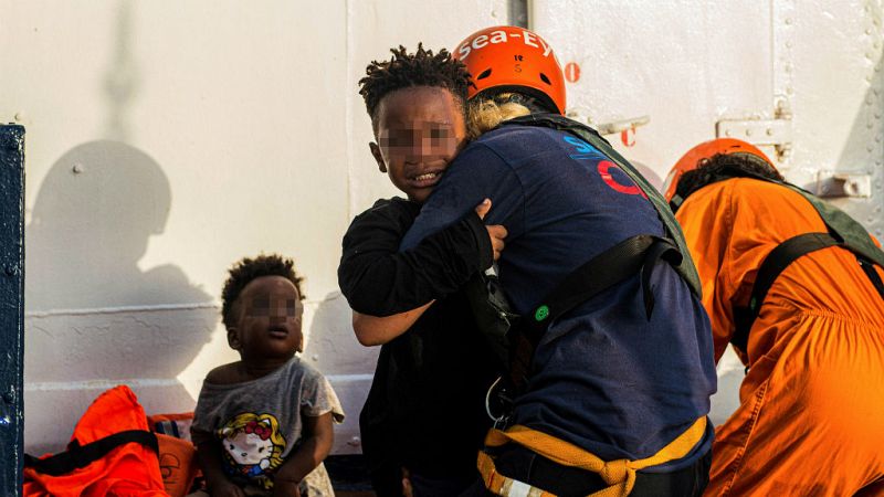Cinco continentes - Rescates en el Mediterráneo, el INF muerto, Mozambique y Guinea Ecuatorial - 02/08/19 - Escuchar ahora
