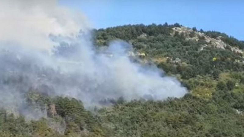 Las mañanas de RNE con Íñigo Alfonso - Alcalde de La Granja: "El fuego está en el límite del Parque Nacional de la Sierra de Guadarrama"- Escuchar ahora