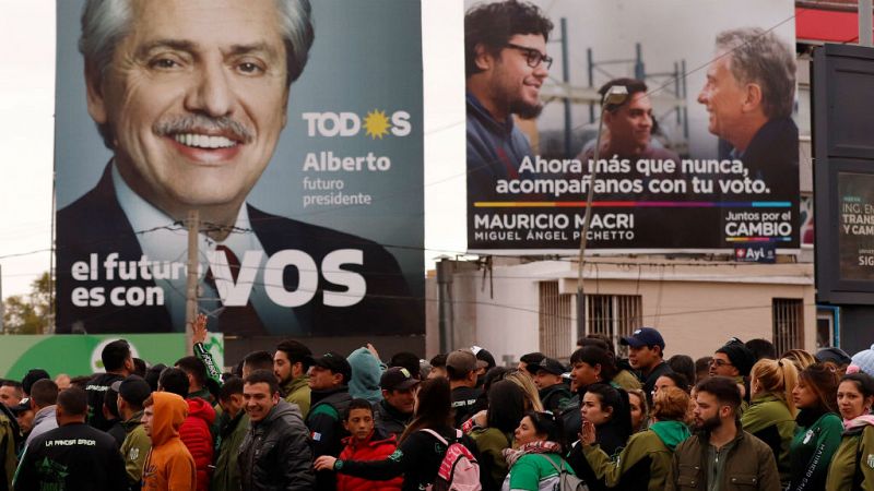 Cinco continentes - Macri y Fernández de Kirchner miden fuerzas - Escuchar ahora