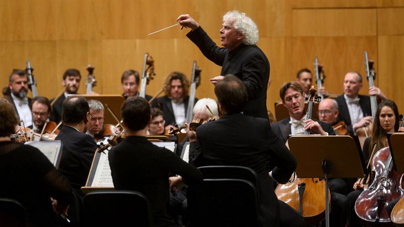 14 horas - La batuta de Simon Rattle marca el Festival Internacional de Santander - Escuchar ahora