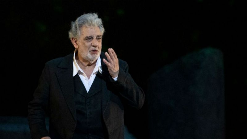  Boletines RNE - Nueve mujeres acusan al tenor Plácido Domingo de acoso sexual - Escuchar ahora