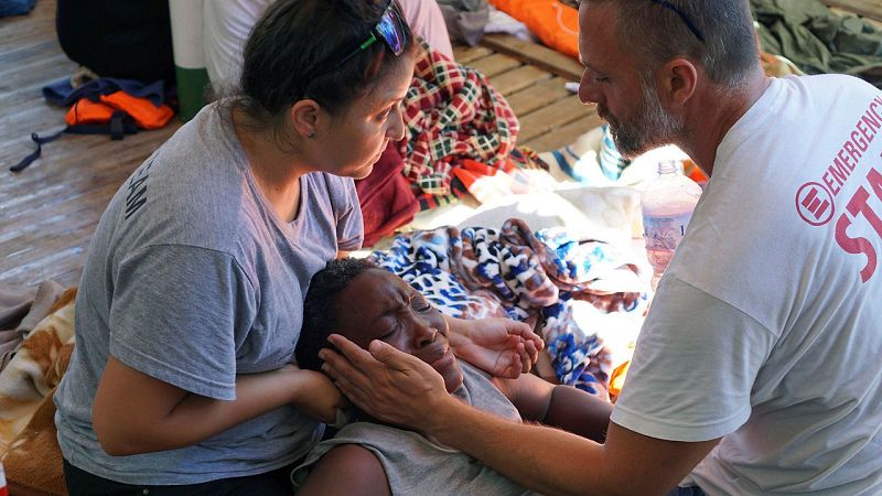 14 horas fin de semana - El "Open Arms" considera "inviable" navegar a Algeciras en el estado actual - Escuchar ahora