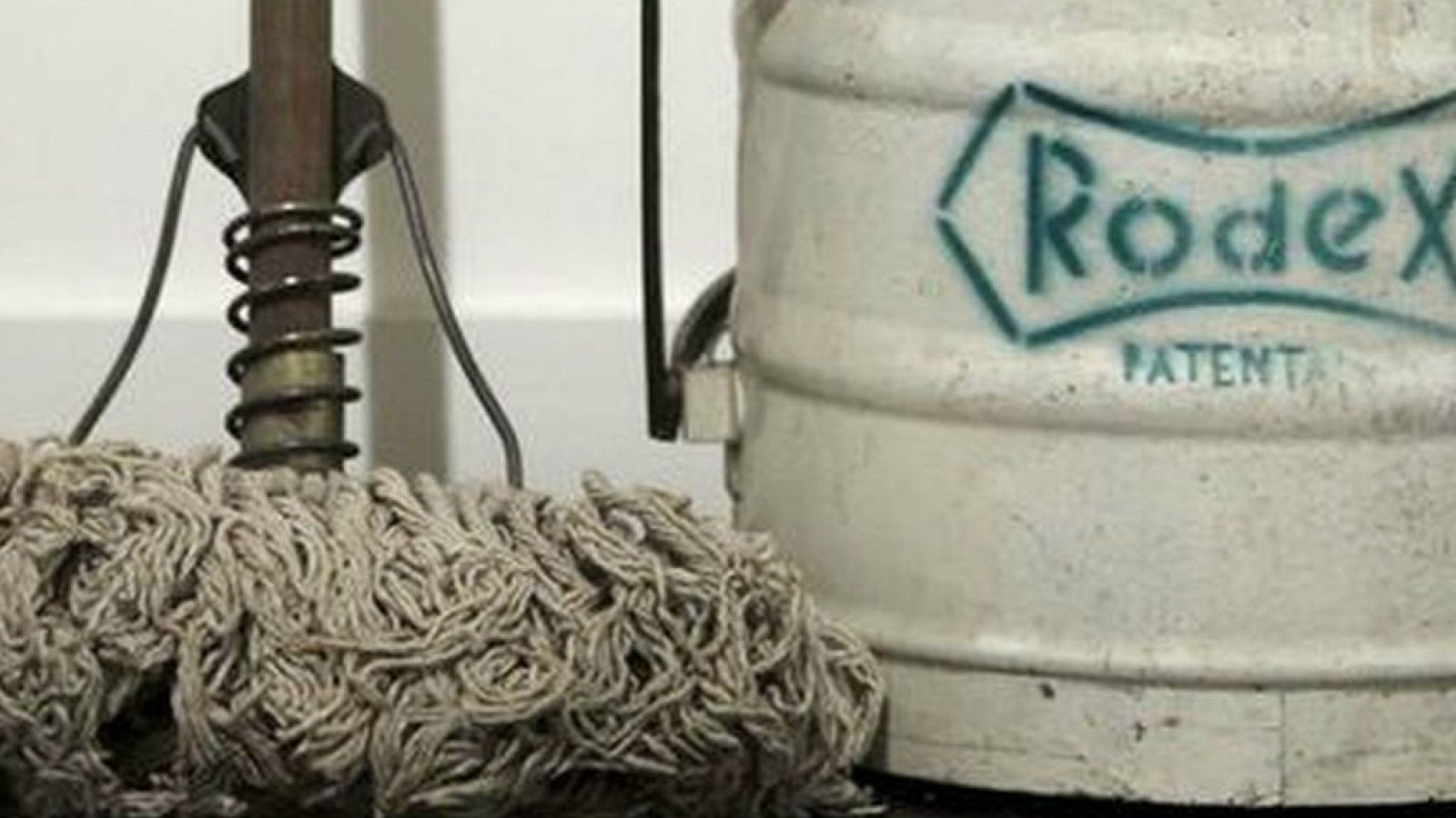 'En sus marcas': menaje español - Escuchar ahora