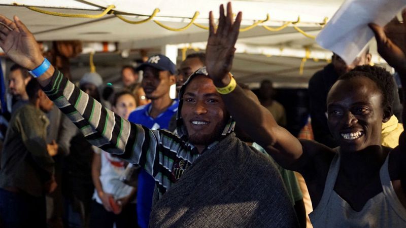 14 horas - España acogerá a 15 migrantes del Open Arms - Escuchar ahora