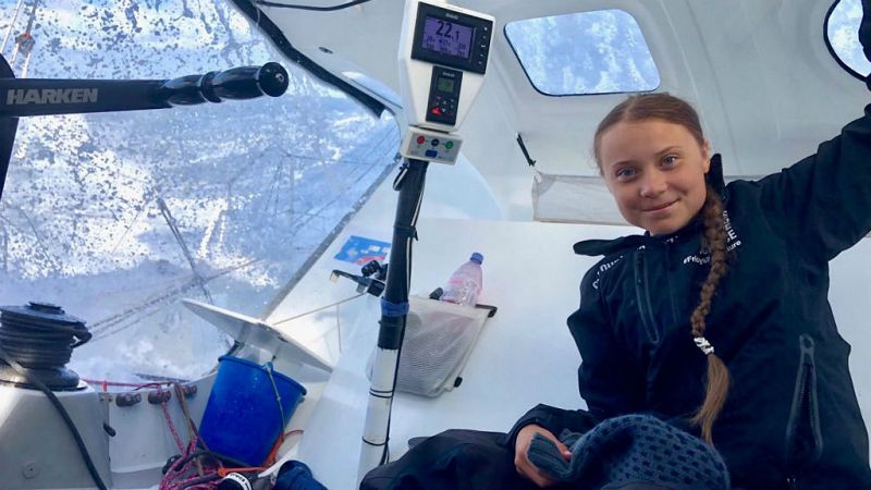 Boletines RNE - Greta Thunberg llega a Nueva York en barco tras rechazar viajar en avión - Escuchar ahora
