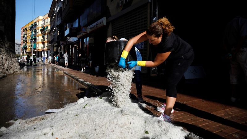 Valdemoro comienza a reparar los daños de la gota fría. Escuchar