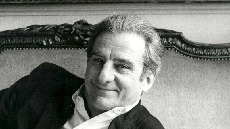Boletines RNE - Muere Michel Aumont, uno de los grandes nombres del teatro francés - Escuchar ahora 