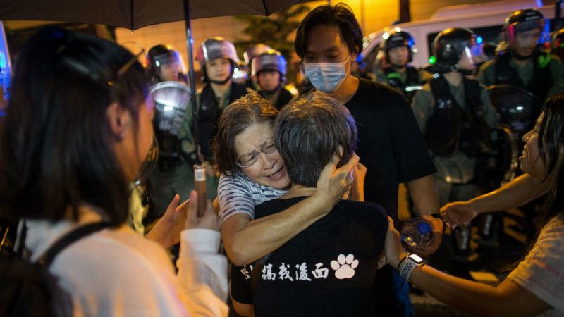 Boletines RNE - El Gobierno de Hong Kong retira la ley de extradición a territorio chino - Escuchar ahora 