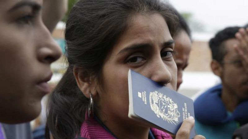  Las mañanas de RNE con Iñigo Alfonso - Aumenta el número de personas que  solicitan asilo en España - escuchar ahora