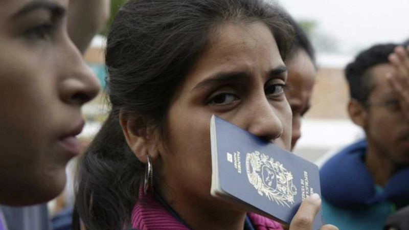  Todo Noticias Tarde - Las peticiones de asilo en España - Escuchar ahora