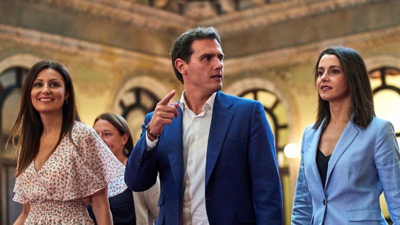 Ciudadanos rechaza un 'España Suma' con PP y Vox - Escuchar ahora