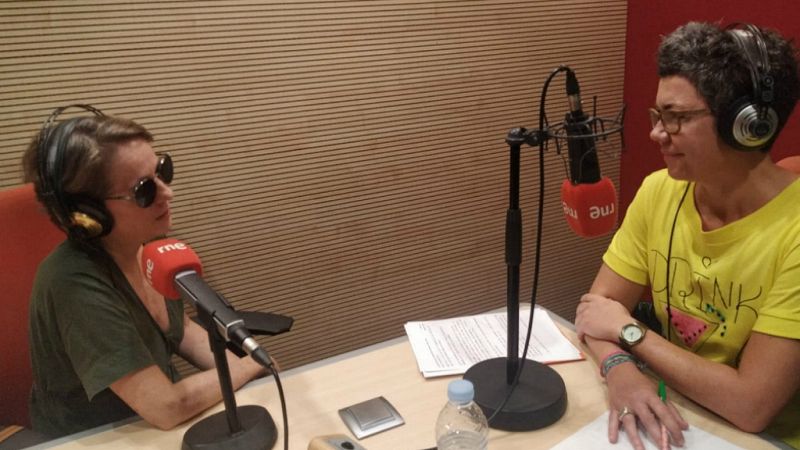 Escuchar ahora - Marta Sanz: "Me habría tomado un café con una actriz de destape"