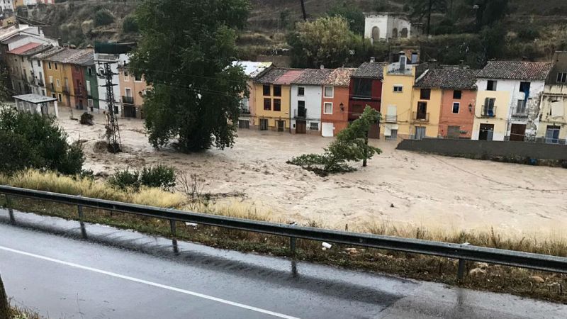 Todo Noticias Mañana - Alcalde de Denia: "Esta noche ha pasado de todo, hasta un tornado" - Escuchar ahora