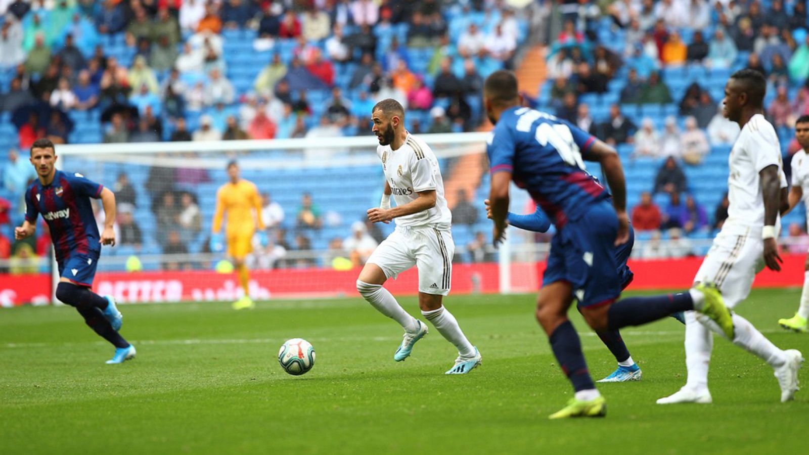 Tablero deportivo -  El Real Madrid gana pero sufre - Escuchar ahora