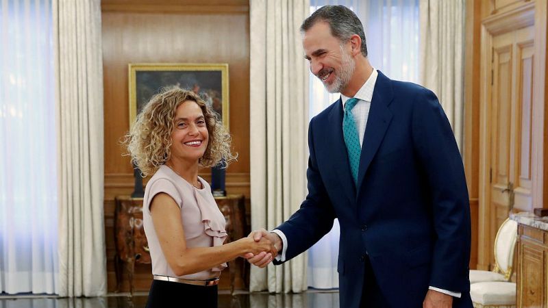 El rey inicia mañana la ronda de consultas que puede desembocar en elecciones - Escuchar ahora