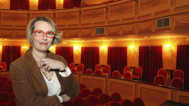 Natalia Menéndez será la nueva directora artística del Teatro Español y las Naves de Matadero Madrid -  Escuchar ahora