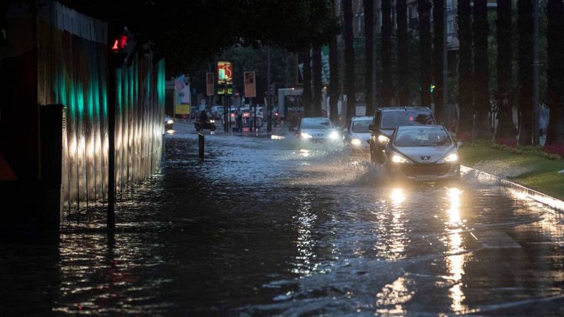 24 horas - Agua y granizo en Salamanca, últimos coletazos del temporal - Escuchar ahora