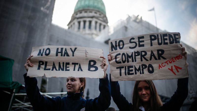 España a las 8 Fin de Semana - España en funciones: la asignatura pendiente con el cambio climático - Escuchar ahora