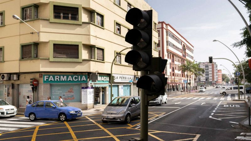 14 horas - Red Eléctrica investiga por qué Tenerife estuvo nueve horas sin luz - Escuchar ahora