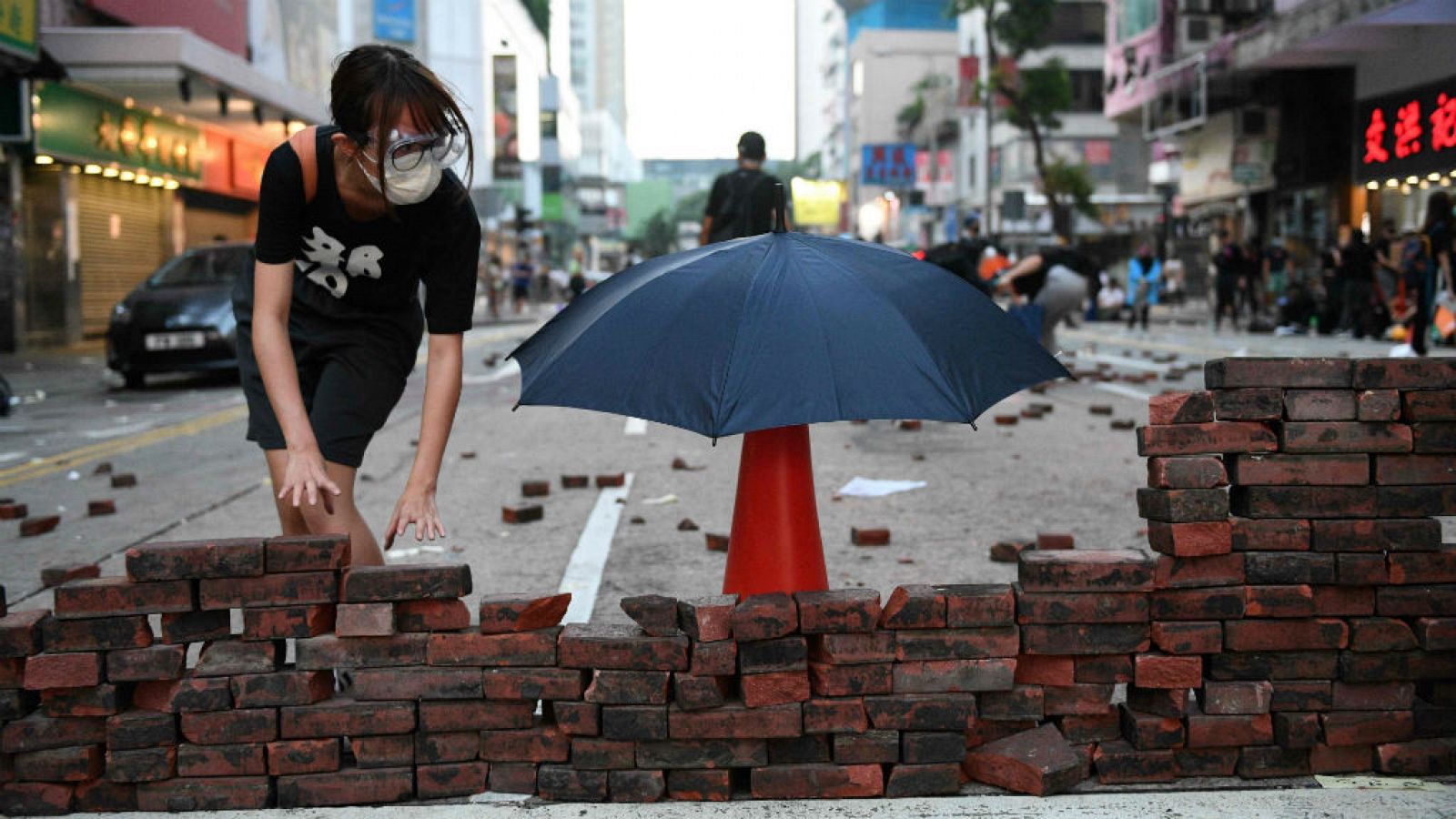 14 horas - ¿Quiénes son y qué piden los que se manifiestan en Hong Kong? - Escuchar ahora