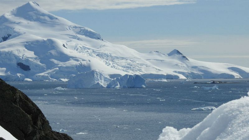 14 horas - Las consecuencias del desprendimiento de un iceberg gigante de la Antártida - Escuchar ahora