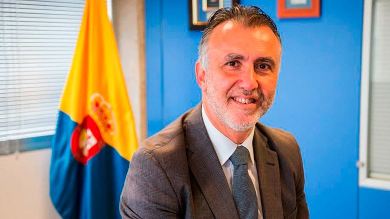  Las mañanas de RNE con Íñigo Alfonso - Torres considera prioritario preservar el empleo tras la quiebra de Thomas Cook - Entrevista completa