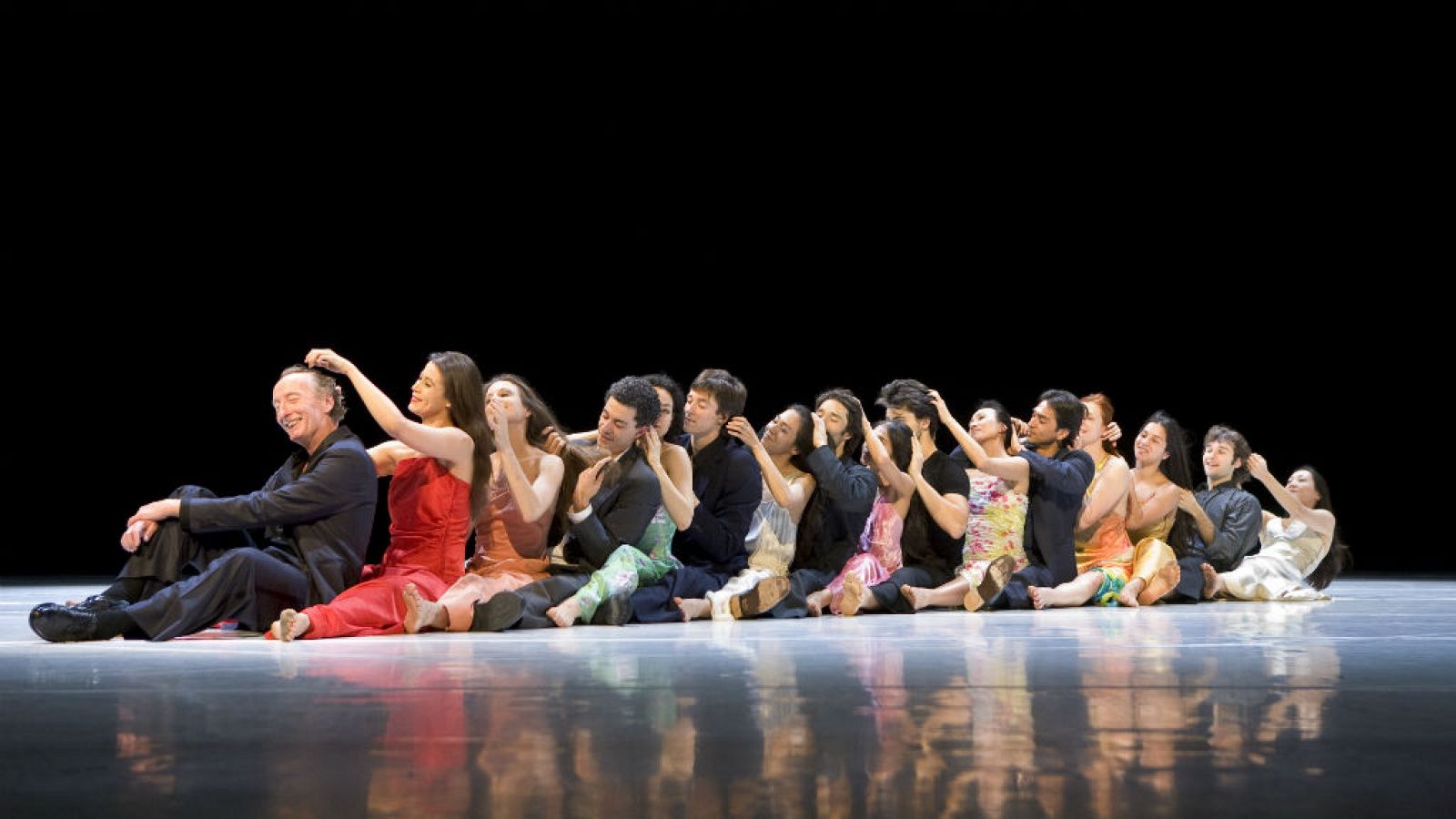 A compás - 10º aniversario del fallecimiento de Pina Bausch - 03/10/19 - escuchar ahora