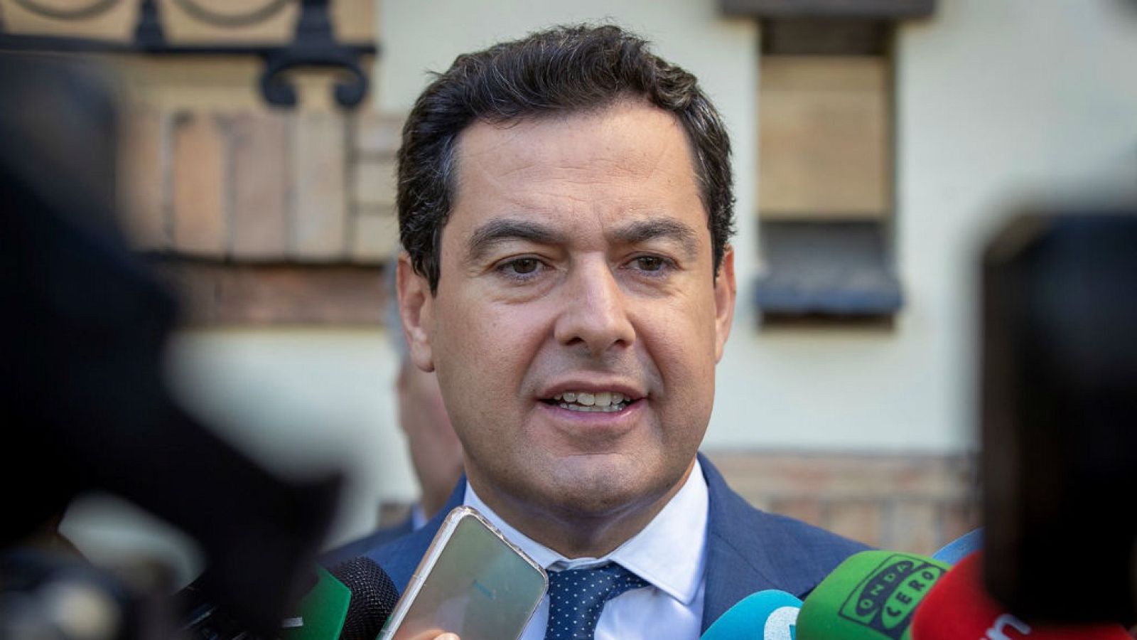 Luis Planas se reúne con las CC.AA para informarles sobre la crisis de aranceles - Escuchar ahora