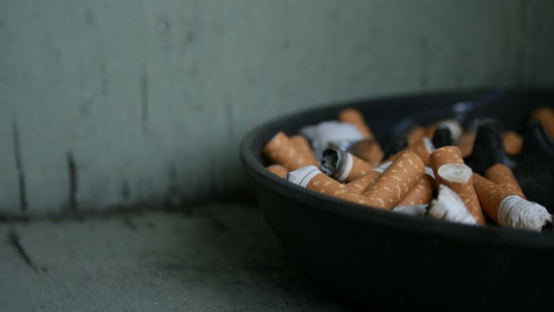  14 horas - Un tercio de los europeos son fumadores pasivos - Escuchar ahora