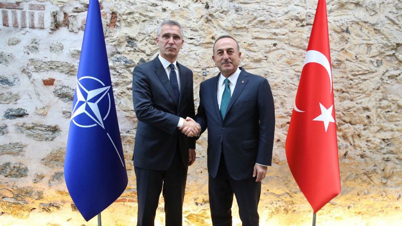 Boletines RNE - El secretario general de la OTAN pide "contención" a Turquía - Escuchar ahora