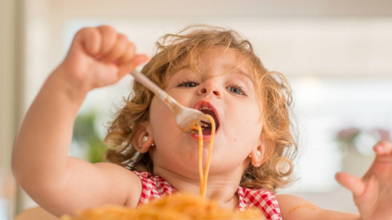  14 horas - Uno de cada tres niños en el mundo come mal y está desnutrido o con sobrepeso - Escuchar ahora