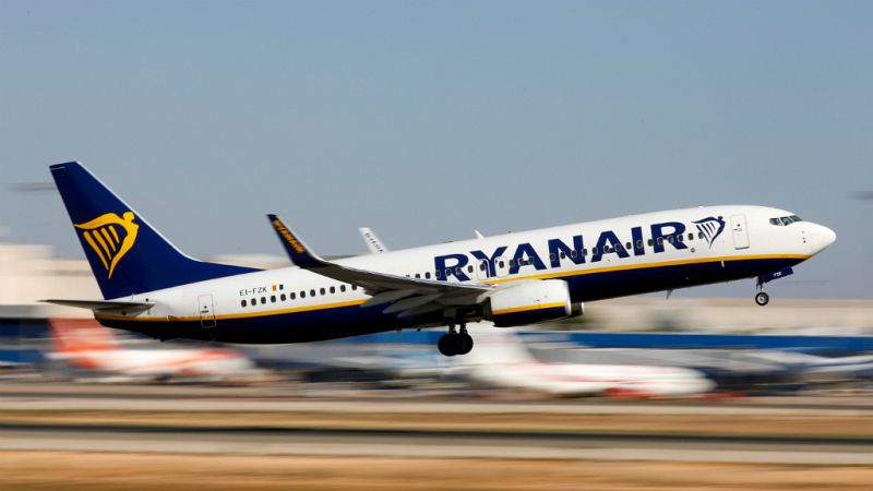  Las mañanas de RNE con Íñigo Alfonso - Ryanair despedirá a 432 trabajadores en España - Escuchar ahora