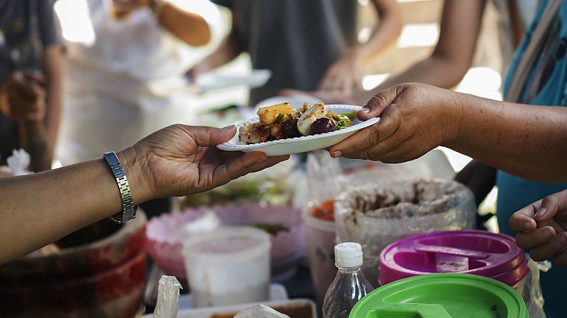  Todo Noticias Tarde - Informe sobre pobreza alimentaria - Escuchar ahora