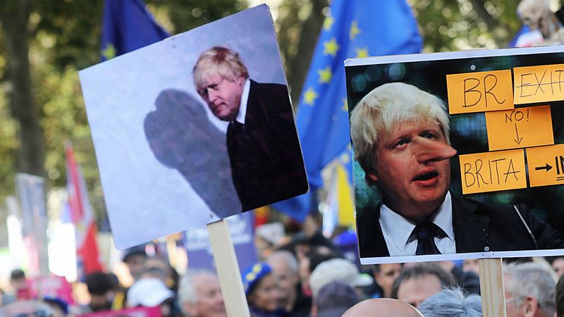14 horas fin de semana - El Parlamento británico debate el acuerdo del brexit y en la calle se pide un segundo referéndum - Escuchar ahora