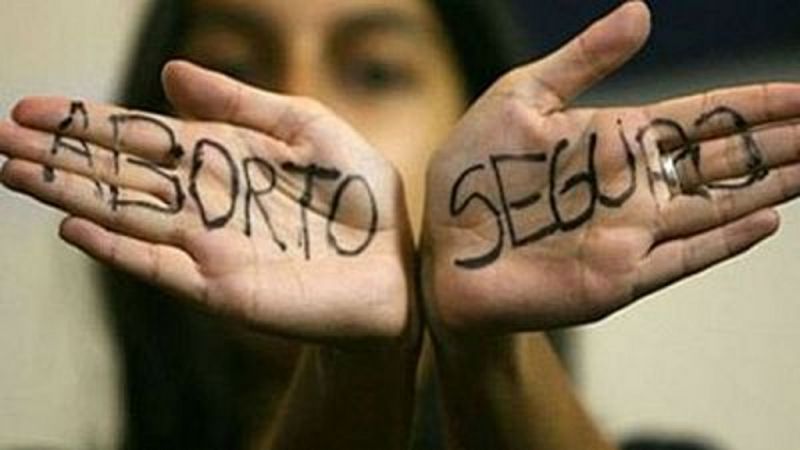 Reportajes 5 Continentes - En Colombia, trabas para un aborto seguro - Escuchar ahora 