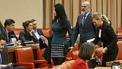 Boletines RNE - La presidenta del Congreso expulsa a la diputada de VOX, Macarena Olona