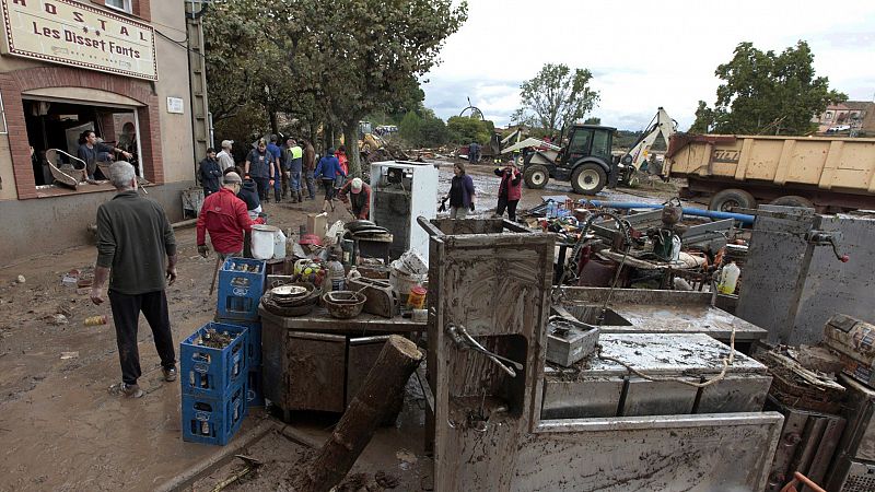  14 horas - Solidaridad vecinal en L'Espluga de Francolí tras los destrozos de la DANA - Escuchar ahora