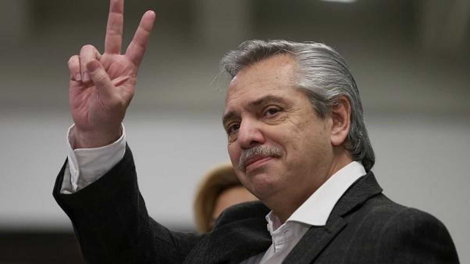  Las mañanas de RNE con Íñigo Alfonso - "La situación para el nuevo presidente va a ser muy difícil de gestionar" - Escuchar ahora