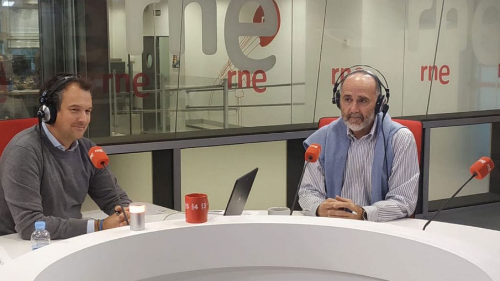 Las mañanas de RNE con Íñigo Alfonso - "Existe riesgo en el retorno de las mujeres que salen de Europa para unirse al ISIS" - Escuchar ahora