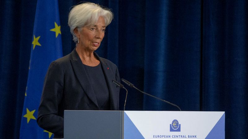 Lagarde se estrena como presidenta del BCE pidiendo más inversiones  - Escuchar ahora 