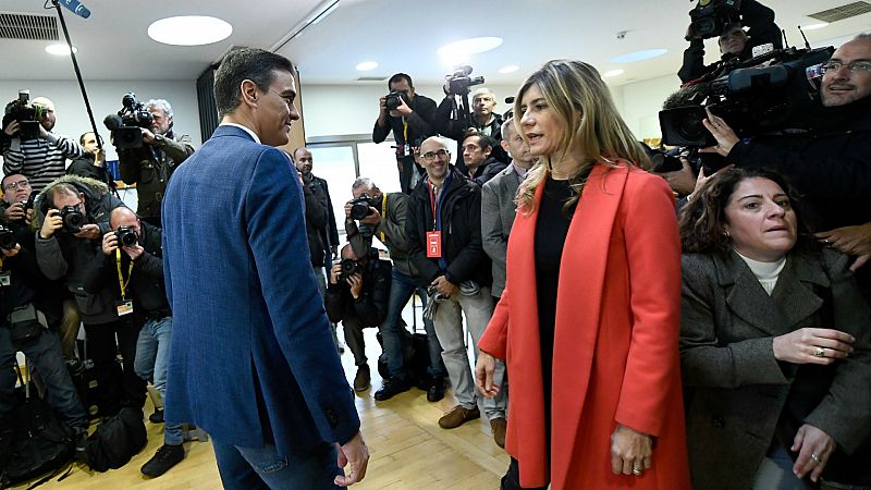 Especiales informativos RNE - Pedro Sánchez vota