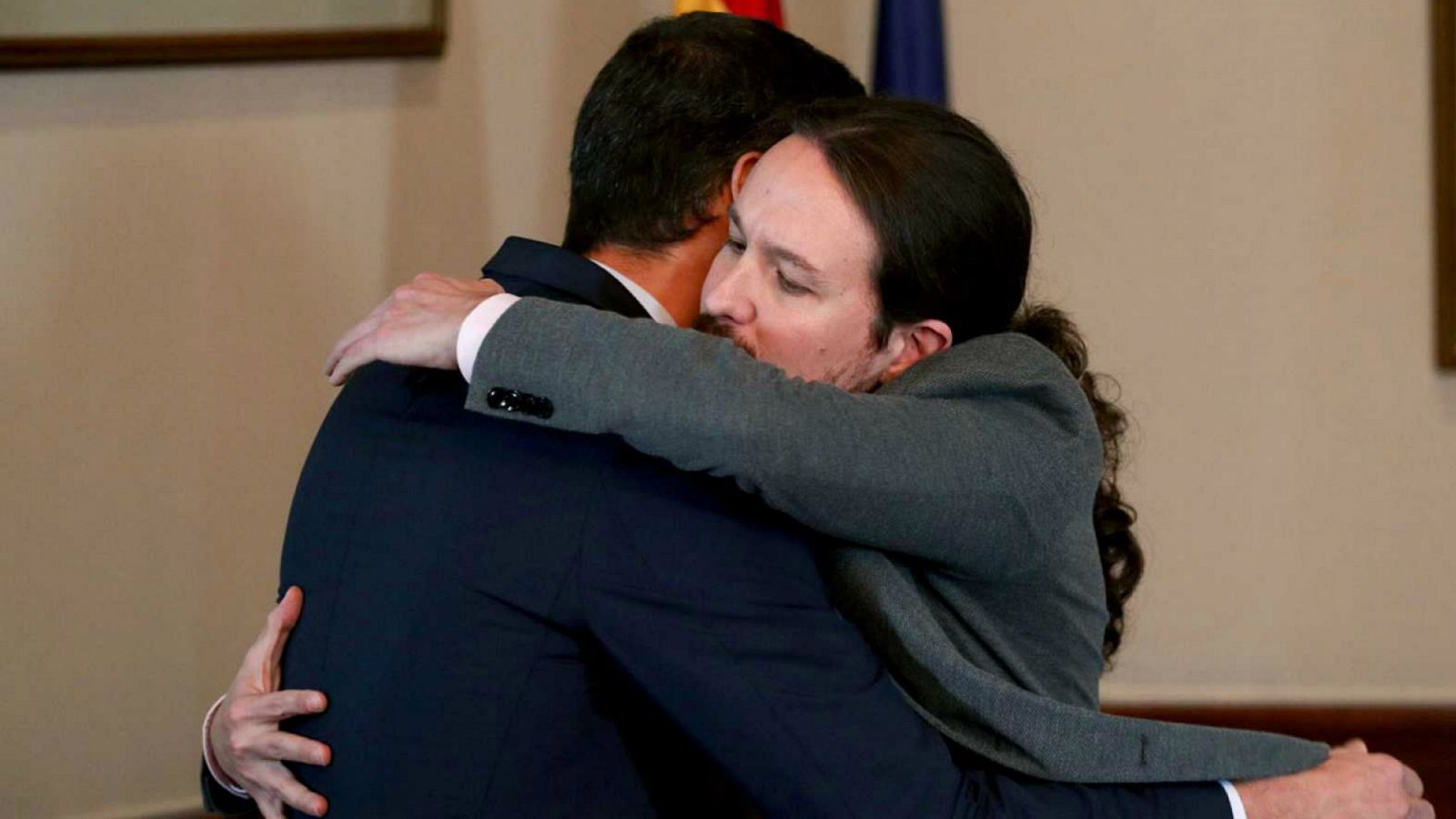 Las mañanas de RNE con Pepa Fernández - Verba Volant - Pacto de Gobierno - Escuchar ahora