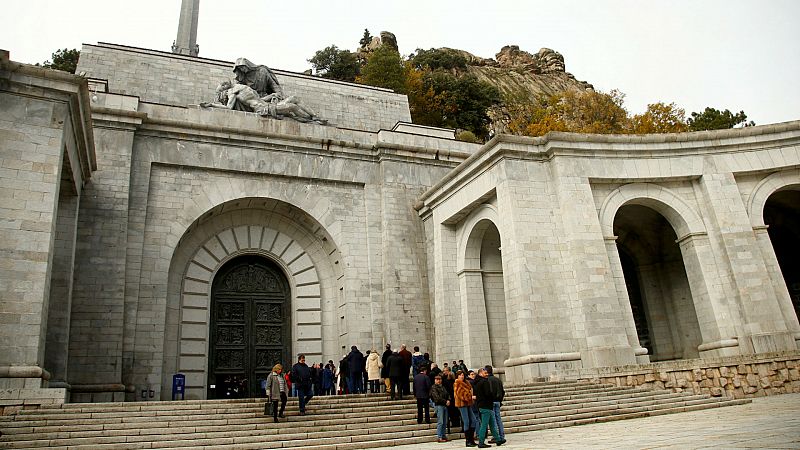  Boletines RNE - La Asamblea de Madrid insta al Goierno reconvertir el Valle de los Caídos en un espacio de memoria  - Escuchar ahora 